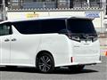 2018 Toyota Vellfire