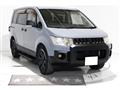 2008 Mitsubishi Delica D5