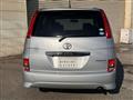 2006 Toyota Isis