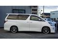 2013 Toyota Vellfire