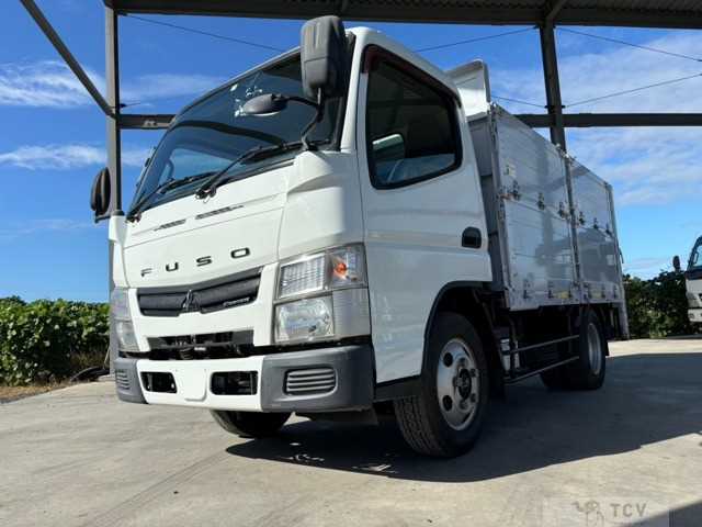 2013 Mitsubishi Canter