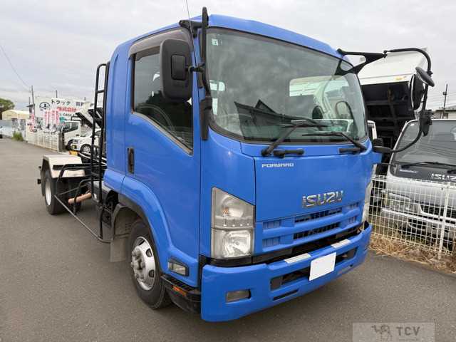 2014 Isuzu Isuzu Others
