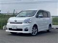 2013 Toyota Voxy