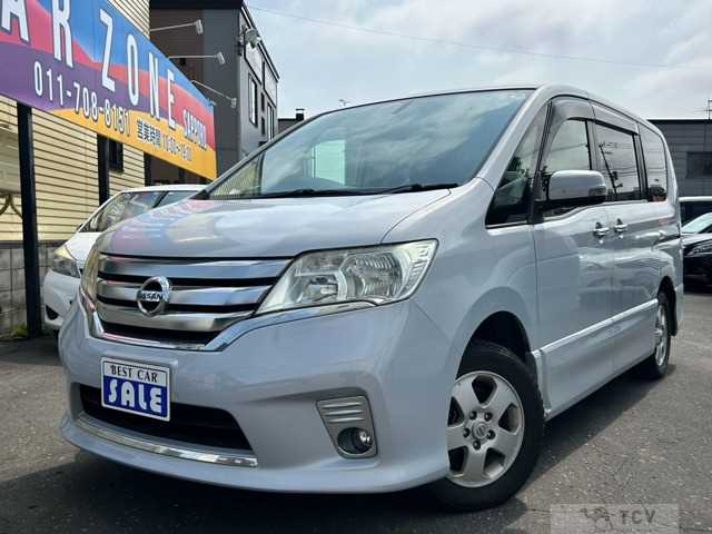 2013 Nissan Serena