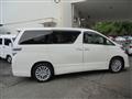 2011 Toyota Vellfire