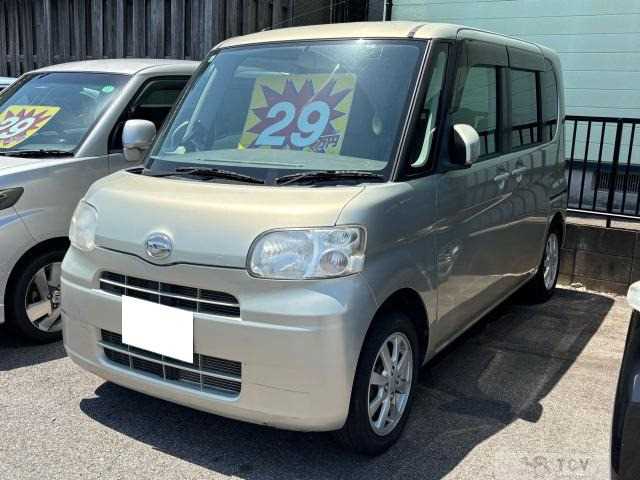 2010 Daihatsu Tanto