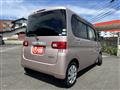 2011 Daihatsu Tanto