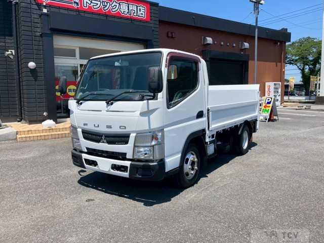 2015 Mitsubishi Canter
