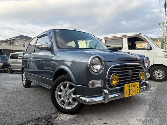 2002 Daihatsu Miragino
