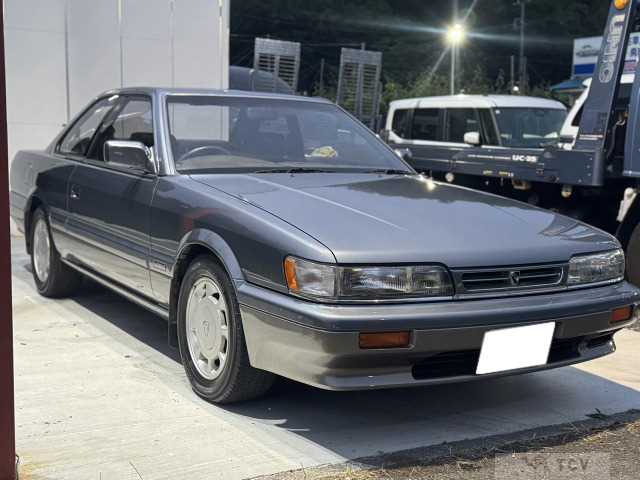 1989 Nissan Leopard