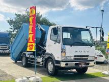 2004 Mitsubishi Fighter