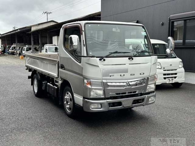 2014 Mitsubishi Canter