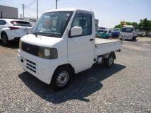 2003 Mitsubishi Minicab Truck