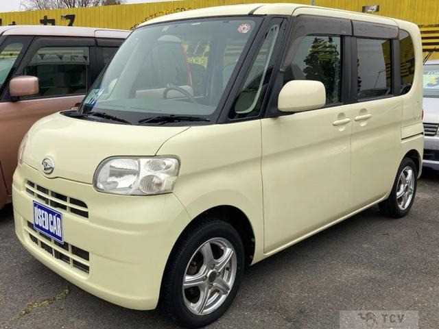 2009 Daihatsu Tanto
