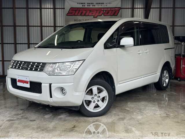 2008 Mitsubishi Delica D5