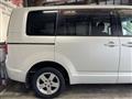 2008 Mitsubishi Delica D5