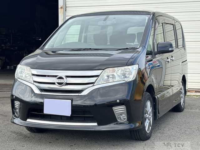 2011 Nissan Serena