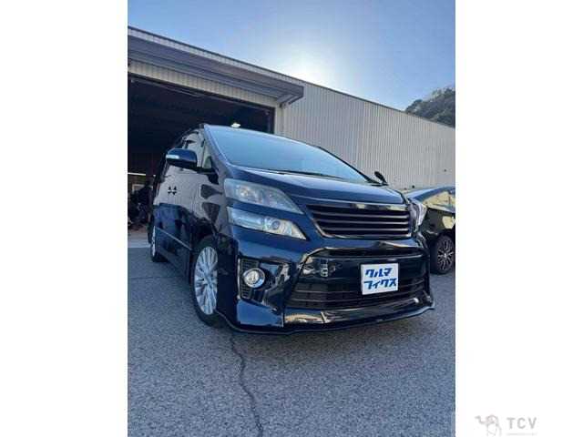 2013 Toyota Vellfire