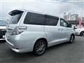 2009 Toyota Vellfire