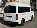 2009 Toyota Hiace Van