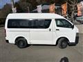 2009 Toyota Hiace Van