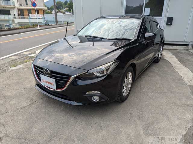 2014 Mazda Axela