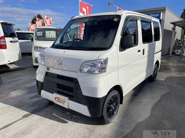 2018 Daihatsu Hijet Cargo