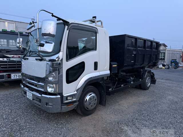 2010 Isuzu Isuzu Others