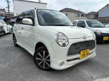 2005 Daihatsu Miragino