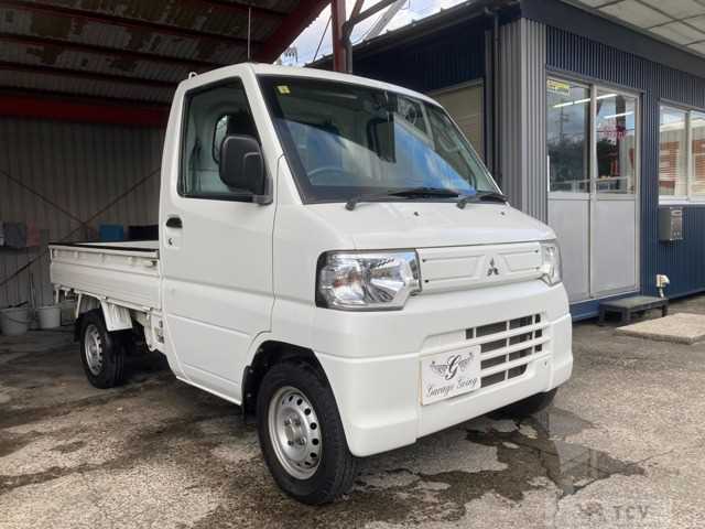 2013 Mitsubishi Minicab Truck