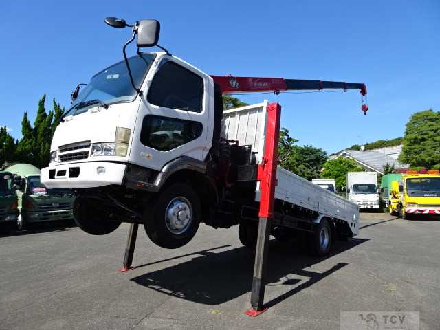 2002 Mitsubishi Fighter