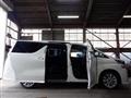 2015 Toyota Vellfire
