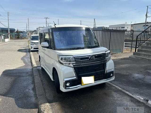 2016 Daihatsu Tanto