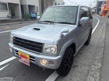2006 Mitsubishi Pajero Mini