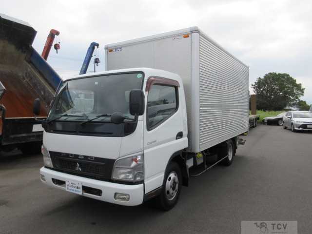 2010 Mitsubishi Canter