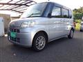 2011 Daihatsu Tanto