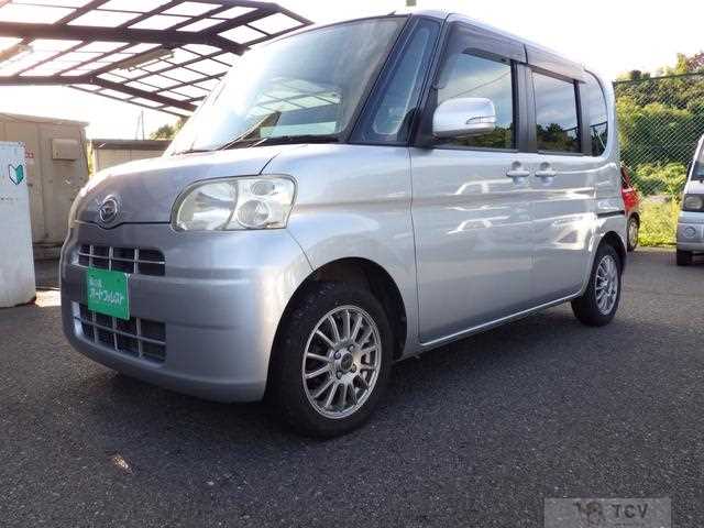 2011 Daihatsu Tanto