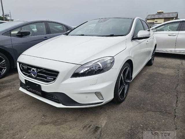 2015 Volvo V40