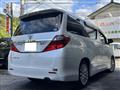 2013 Toyota Alphard G