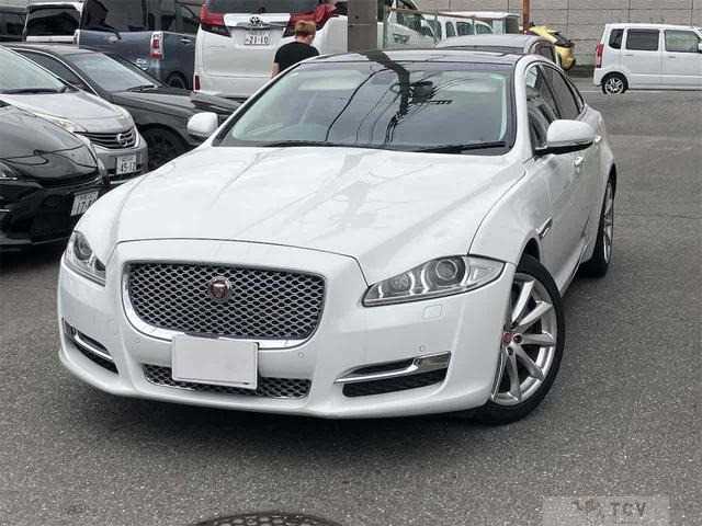 2017 Jaguar XJ Series