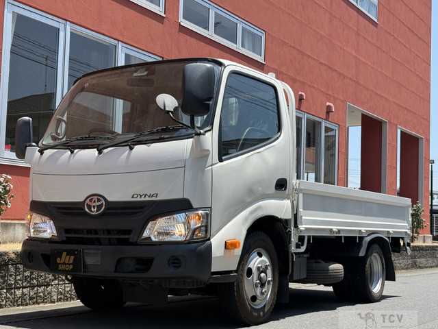 2016 Toyota Dyna Truck
