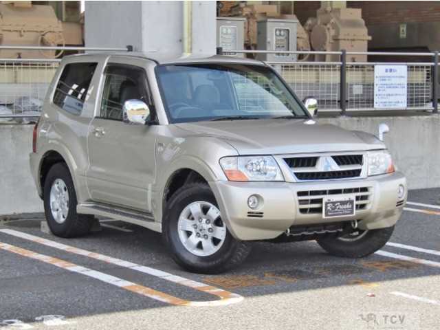 2006 Mitsubishi Pajero