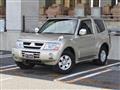 2006 Mitsubishi Pajero