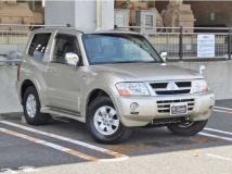 2006 Mitsubishi Pajero