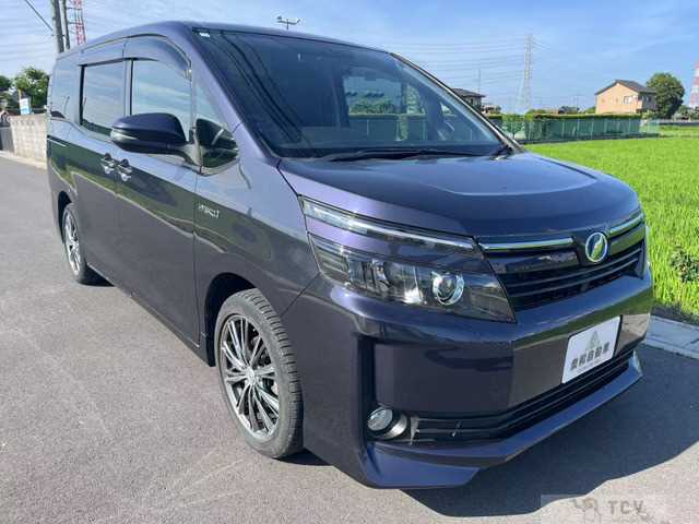 2014 Toyota Voxy