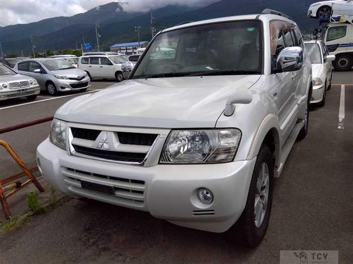 2005 Mitsubishi Pajero
