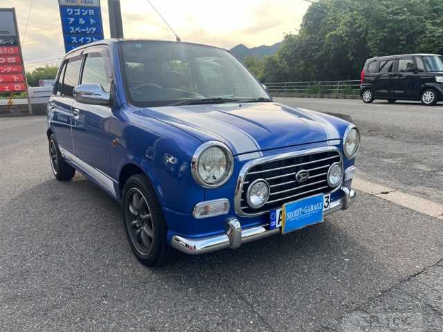 2004 Daihatsu Miragino