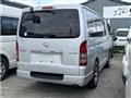 2005 Toyota Hiace Van