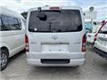 2005 Toyota Hiace Van