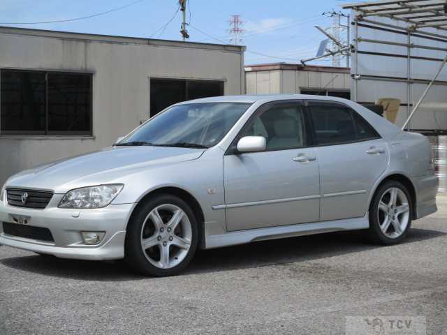 2001 Toyota Altezza